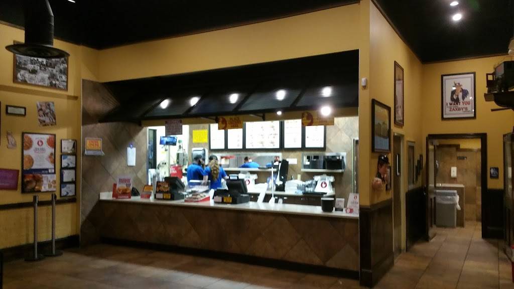 Zaxbys Chicken Fingers & Buffalo Wings | restaurant | 531 W New Circle Rd, Lexington, KY 40511, USA | 8593680600 OR +1 859-368-0600