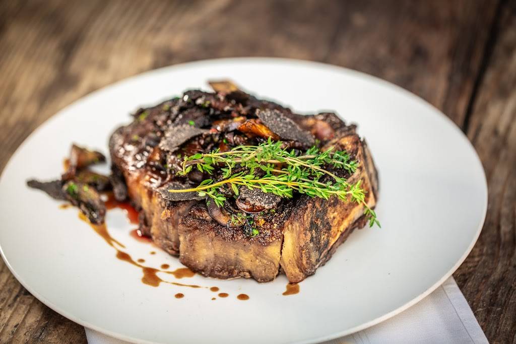 Villa Azur | restaurant | 309 23rd St, Miami Beach, FL 33139, USA | 3057638688 OR +1 305-763-8688