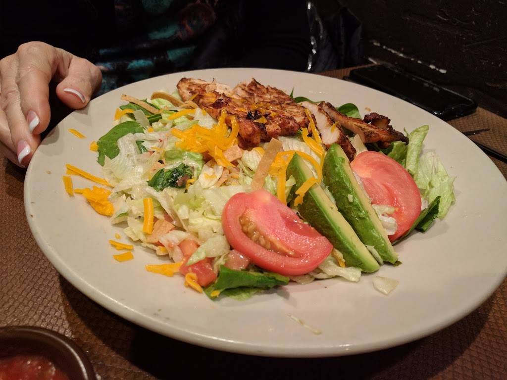 El Fenix Mexican Restaurant | restaurant | 255 Casa Linda Plaza, Dallas, TX 75218, USA | 2143276173 OR +1 214-327-6173