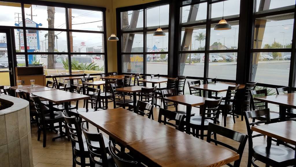 Kings Hawaiian The Local Place Bakery & Cafe | restaurant | 18605 S Western Ave, Gardena, CA 90248, USA | 3105233233 OR +1 310-523-3233