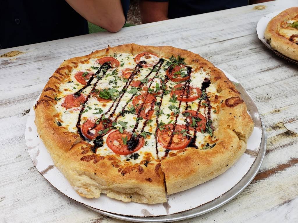 Parlour | restaurant | 131 W Chestnut St, Jeffersonville, IN 47130, USA | 8129147400 OR +1 812-914-7400