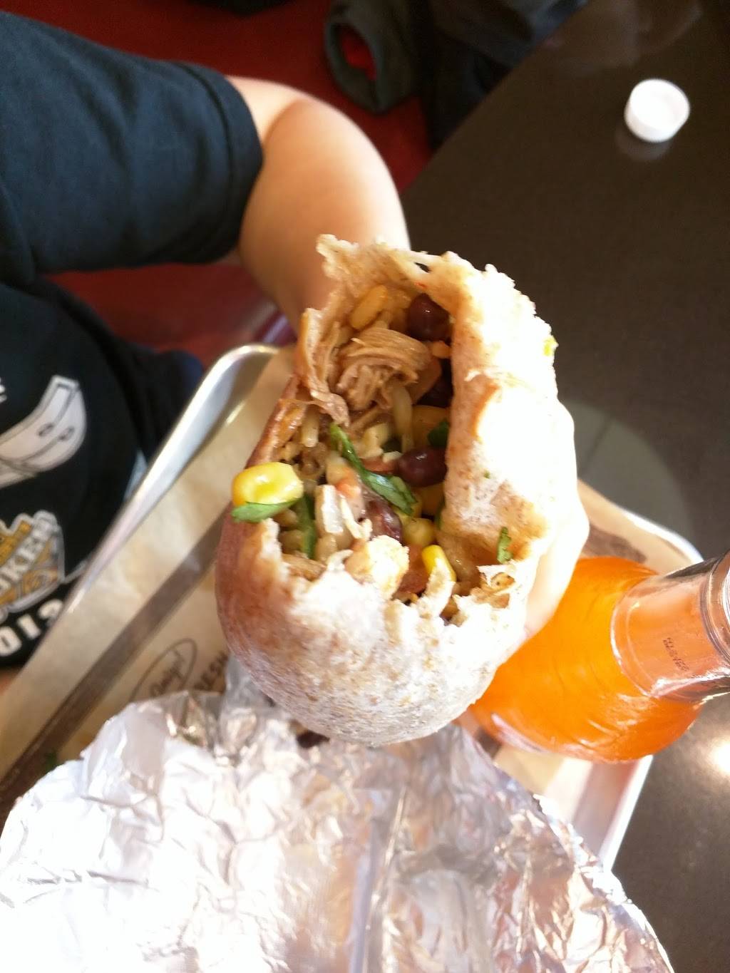 Mucho Burrito Fresh Mexican Grill | restaurant | 2002 Mer-Bleue Rd Unit J1, Orléans, ON K4A 0G2, Canada | 6138248383 OR +1 613-824-8383