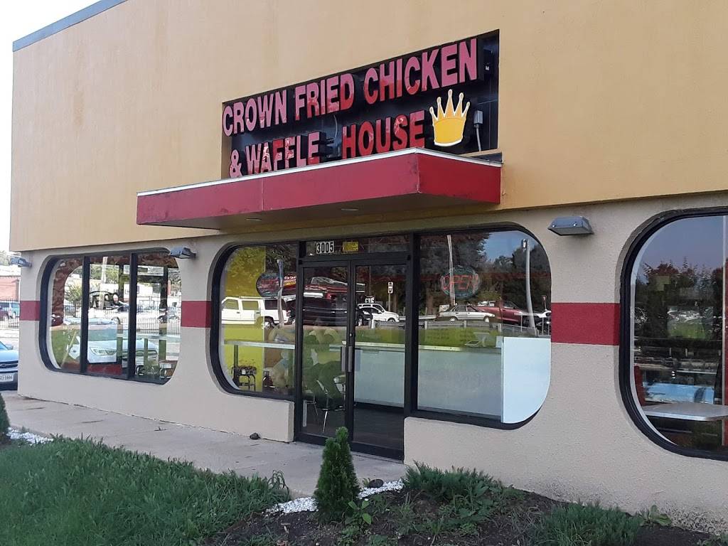 Crown Fried Chicken & Waffle House | restaurant | 3005 Leonardtown Rd, Waldorf, MD 20601, USA | 3015905151 OR +1 301-590-5151