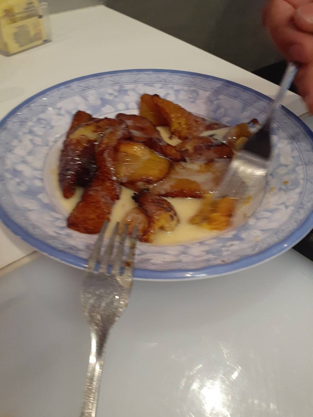 Restaurante y Pupuseria el Aguila | restaurant | 1615 McKee Rd, San Jose, CA 95116, USA | 4082759216 OR +1 408-275-9216