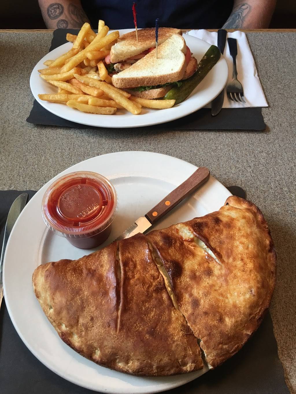 Grapevine Pizzeria & Restaurant | restaurant | 753 Maple Rd, Longmeadow, MA 01106, USA | 4135676266 OR +1 413-567-6266