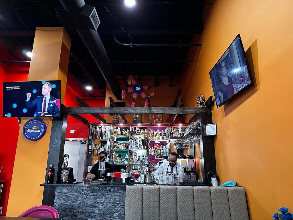 El Mezcal Mexican Restaurant | restaurant | 9645 Lincolnway Ln Suite 106, Frankfort, IL 60423, USA | 8158067166 OR +1 815-806-7166