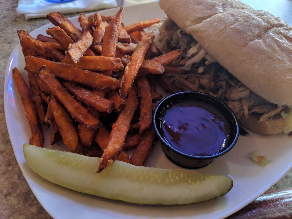 Dahmens at Hawks Landing | restaurant | 88 Hawks Landing Cir, Verona, WI 53593, USA | 6088485751 OR +1 608-848-5751