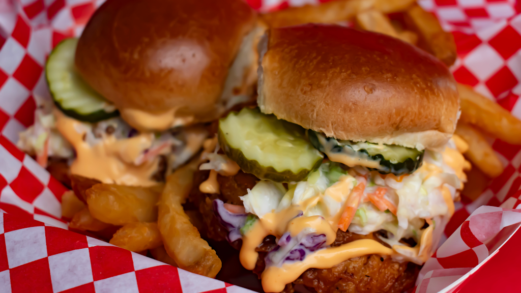 Chick-n-Bun | restaurant | 1125 W Rancho Vista Blvd Unit A, Palmdale, CA 93551, USA | 6615791777 OR +1 661-579-1777