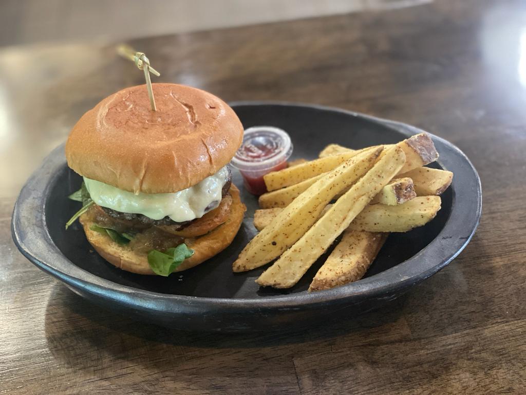 La Cocina Bistro & Catering | restaurant | 9 S Dixie Hwy, St. Augustine, FL 32084, USA | 9044297546 OR +1 904-429-7546