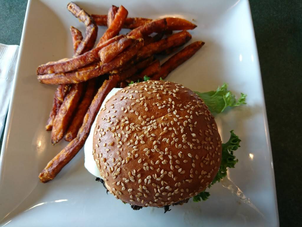 The Greene Turtle Sports Bar & Grille | restaurant | 1113 Beards Hill Rd SUITE E, Aberdeen, MD 21001, USA | 4109424020 OR +1 410-942-4020