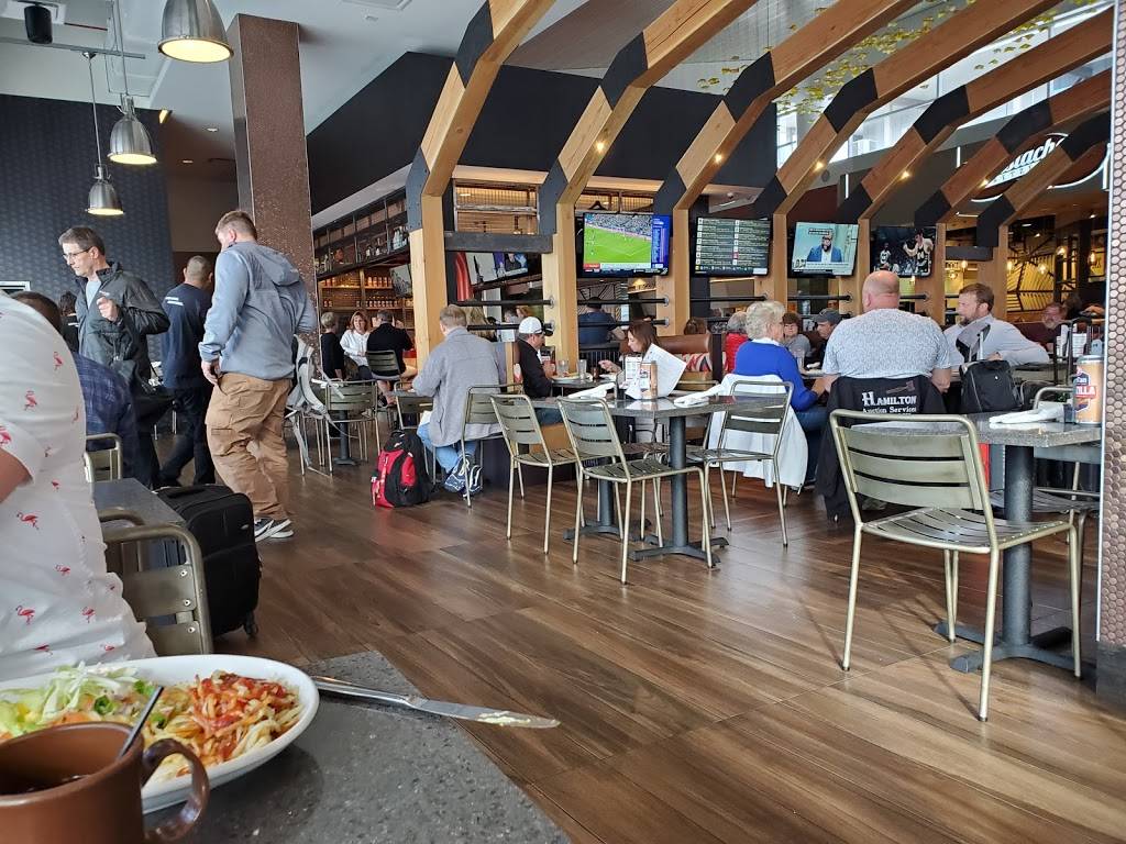 SanTan Brewery & Pub (PHX Airport) | restaurant | Terminal 3, 3400 E Sky Harbor Blvd, Phoenix, AZ 85034, USA | 4803813772 OR +1 480-381-3772