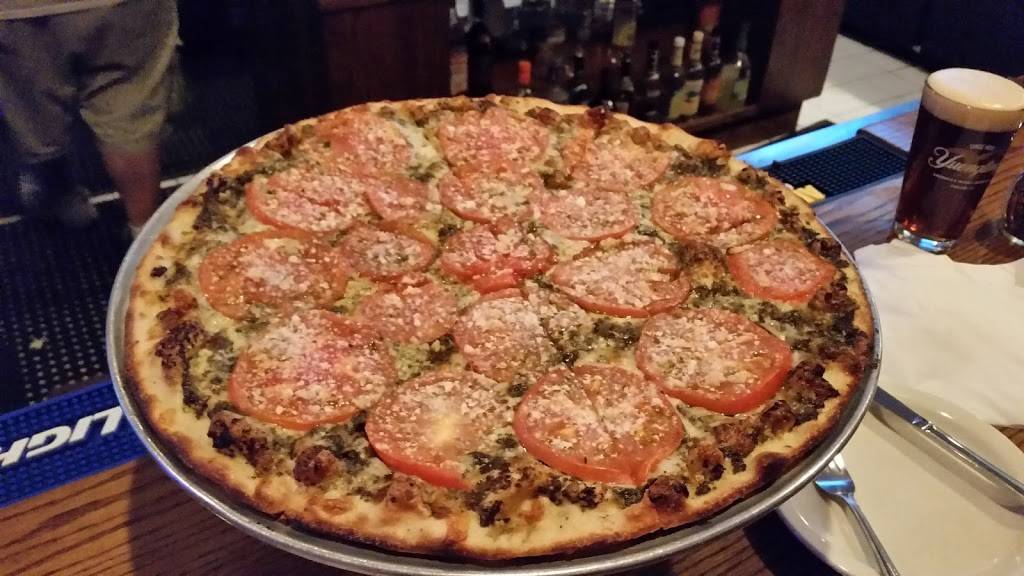 Odies Place | restaurant | 3352 Whitney Ave, Hamden, CT 06518, USA | 2032886343 OR +1 203-288-6343