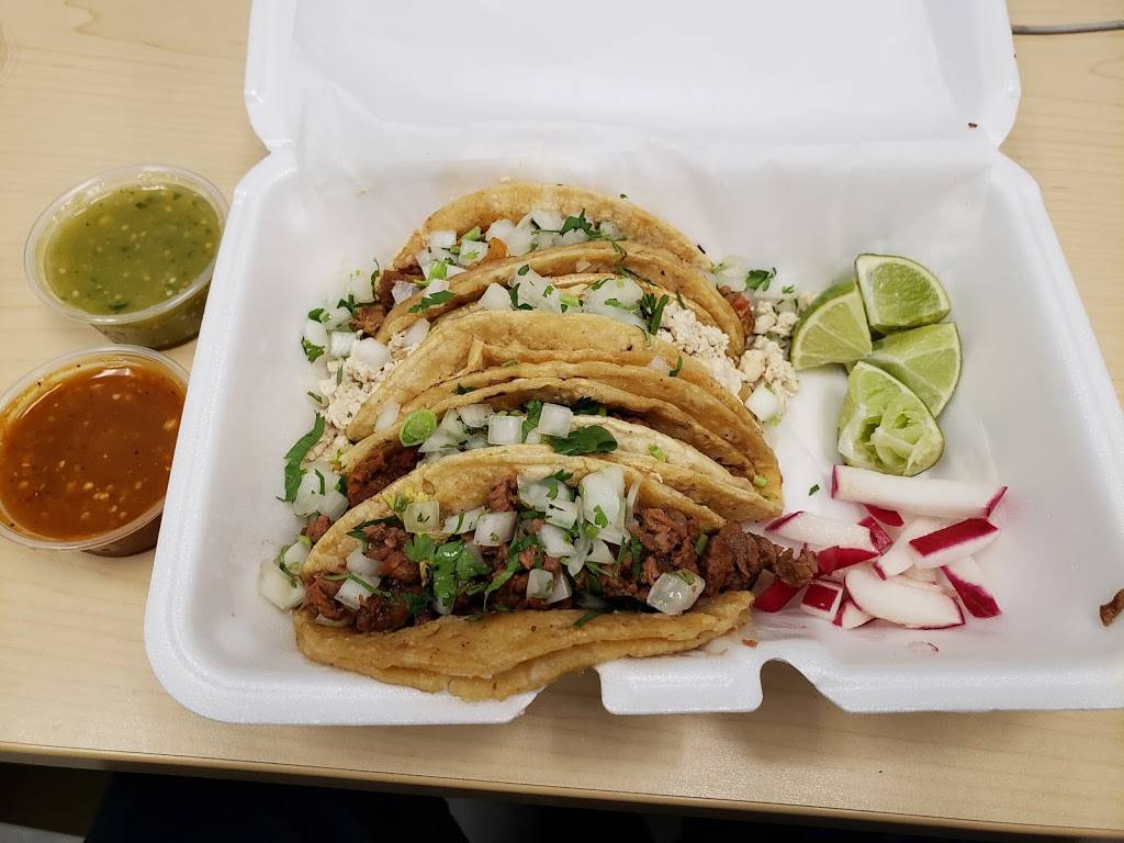 Panchos Tacos & Meat Shop | restaurant | 47752 W Pontiac Trail, Wixom, MI 48393, USA | 2489567828 OR +1 248-956-7828