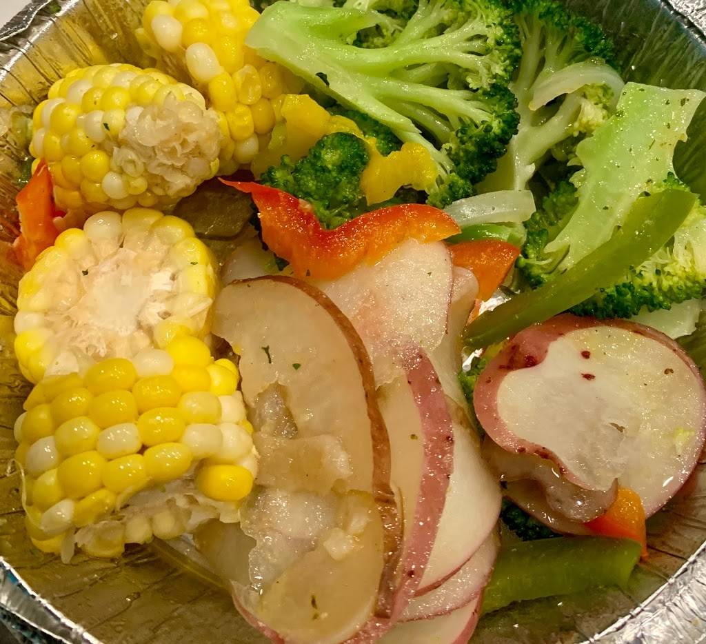 Trident Seafood Bar & Grill | restaurant | 753 Franklin Ave, Franklin Square, NY 11010, USA | 5168871137 OR +1 516-887-1137