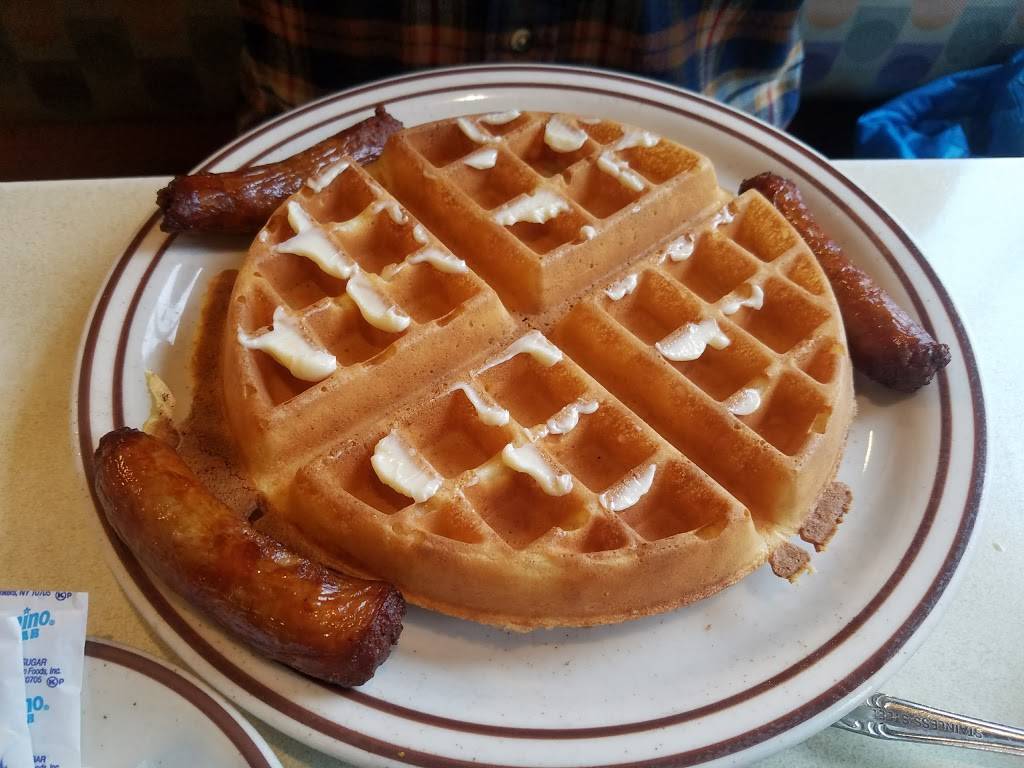 Tremont Diner | restaurant | 3007 E Tremont Ave, Bronx, NY 10461, USA | 7188243250 OR +1 718-824-3250