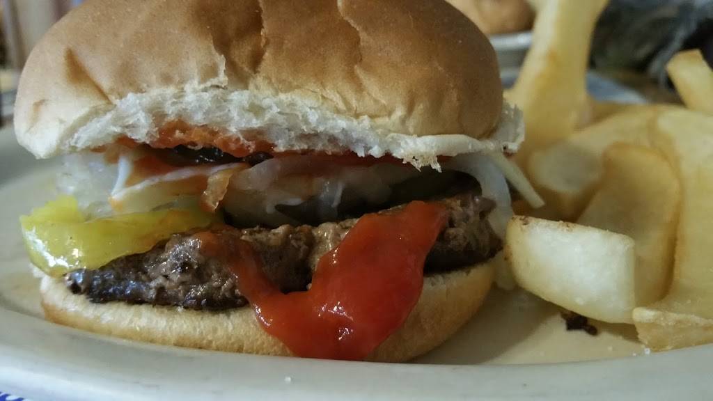 Country View Diner | restaurant | 6965 Interchange Rd, Lehighton, PA 18235, USA | 6103777885 OR +1 610-377-7885