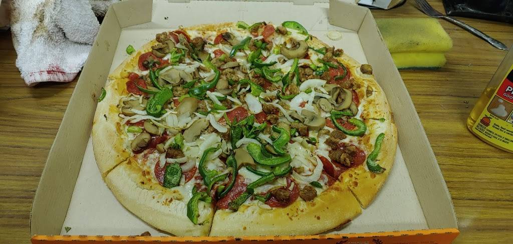 Little Caesars Pizza | meal takeaway | 48904 Van Dyke Ave, Shelby Charter Twp, MI 48317, USA | 5862548800 OR +1 586-254-8800