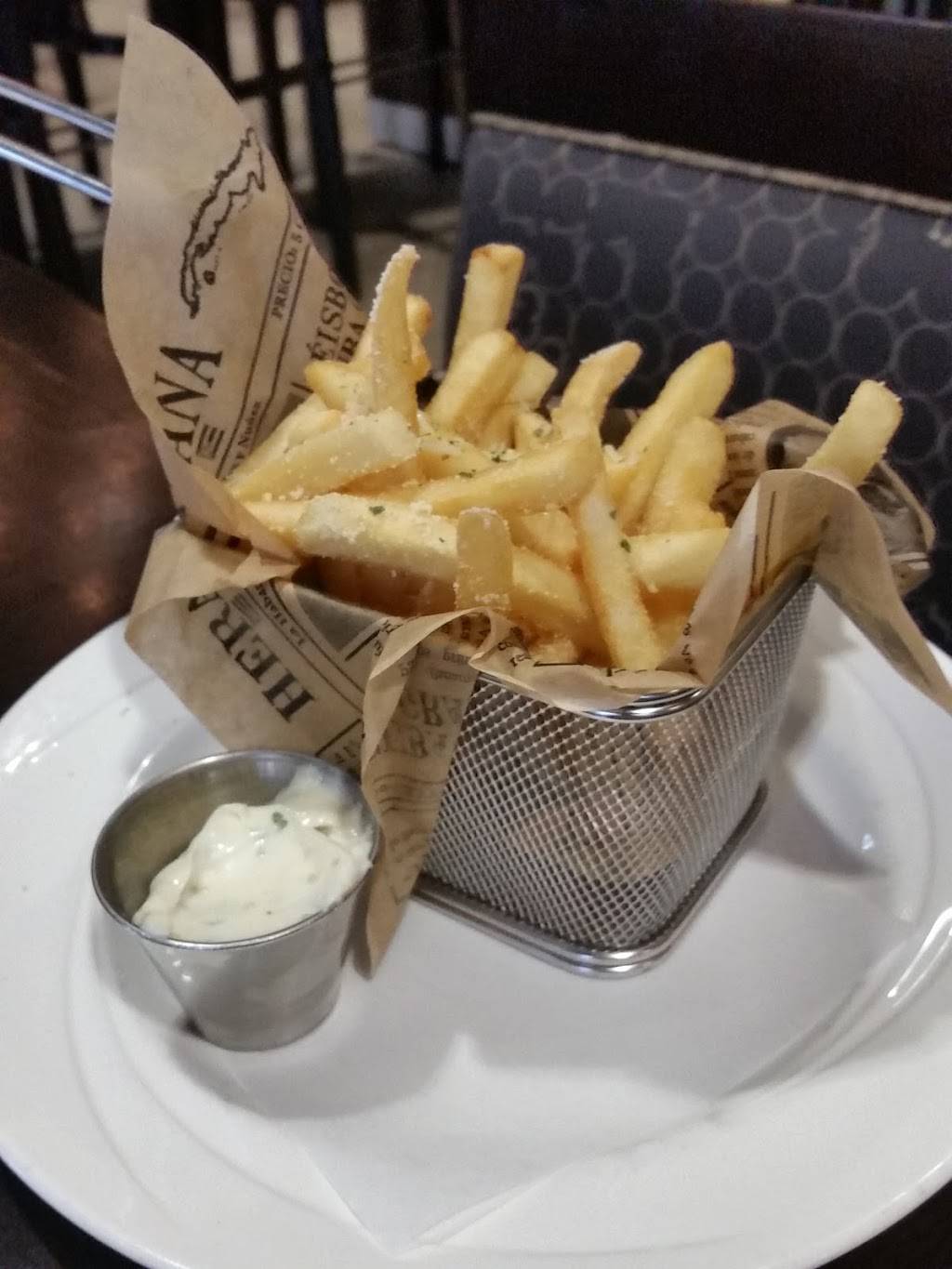 Burger Bar | restaurant | 211 Mockingbird Ln, Johnson City, TN 37604, USA | 4239292000 OR +1 423-929-2000