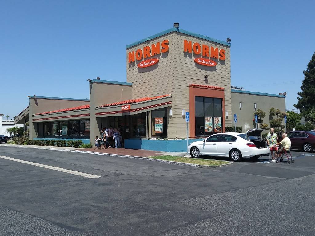 NORMS Restaurant | restaurant | 16572 Beach Blvd, Huntington Beach, CA 92647, USA | 7148411919 OR +1 714-841-1919