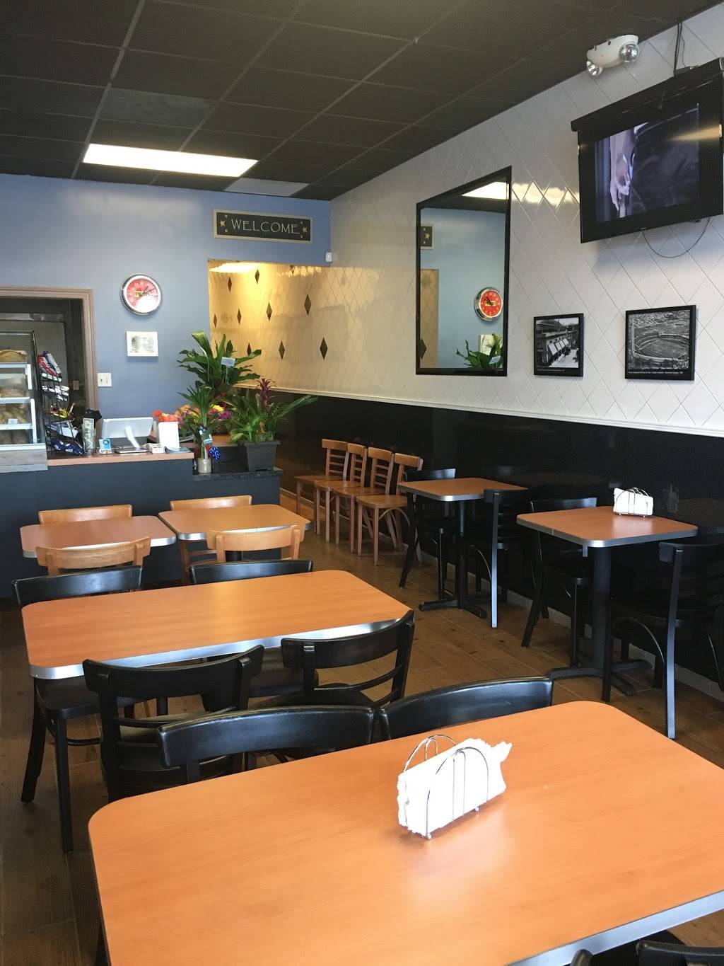 New Jersey Deli 2 | cafe | 5416 W Atlantic Blvd, Margate, FL 33063, USA | 7542226760 OR +1 754-222-6760