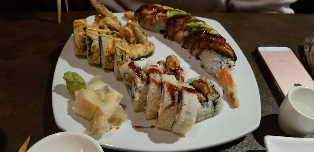 Tsunami restaurant | restaurant | 106 E North St, Greenville, SC 29601, USA | 8644671055 OR +1 864-467-1055