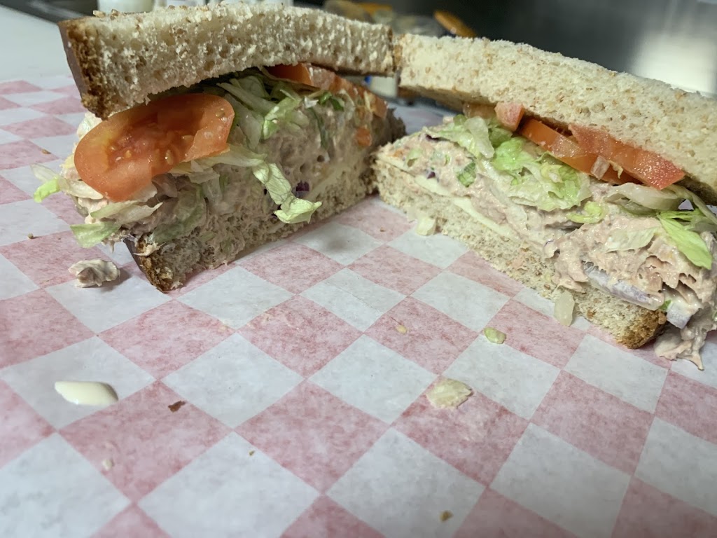 Red Barn Deli | restaurant | 2954 Hwy K, Bonne Terre, MO 63628, USA | 5732394786 OR +1 573-239-4786