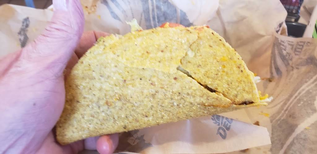 Del Taco | meal takeaway | 11147 S Pikes Peak Dr, Parker, CO 80138, USA | 3038409362 OR +1 303-840-9362