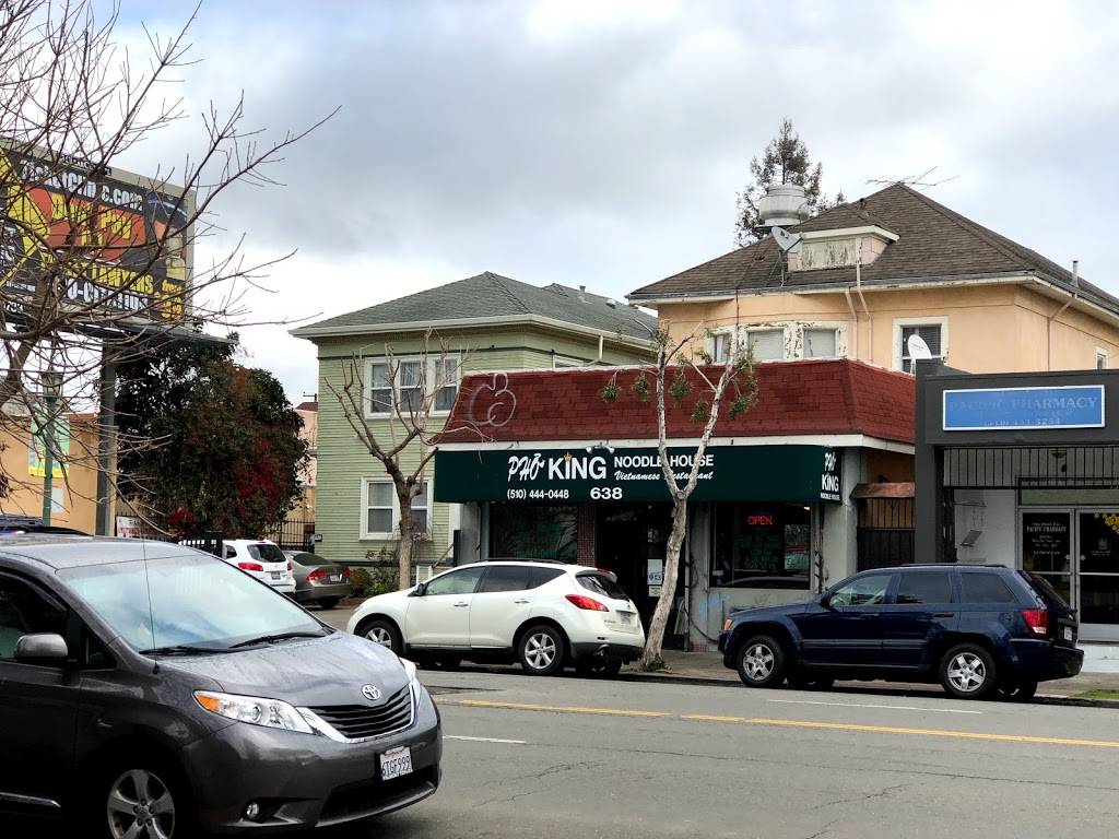 Pho King | restaurant | 207 E 18th St, Oakland, CA 94606, USA | 5104440448 OR +1 510-444-0448
