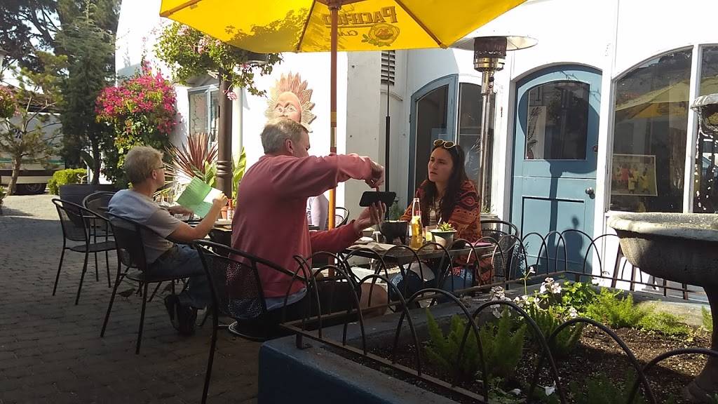 Pescadero Mexican Restaurant | restaurant | San Carlos St &, 7th Ave, Carmel-By-The-Sea, CA 93921, USA | 8316247400 OR +1 831-624-7400