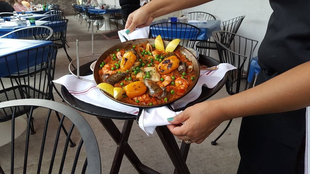 Emilios Tapas Restaurant | restaurant | 4100 Roosevelt Rd, Hillside, IL 60162, USA | 7085477177 OR +1 708-547-7177