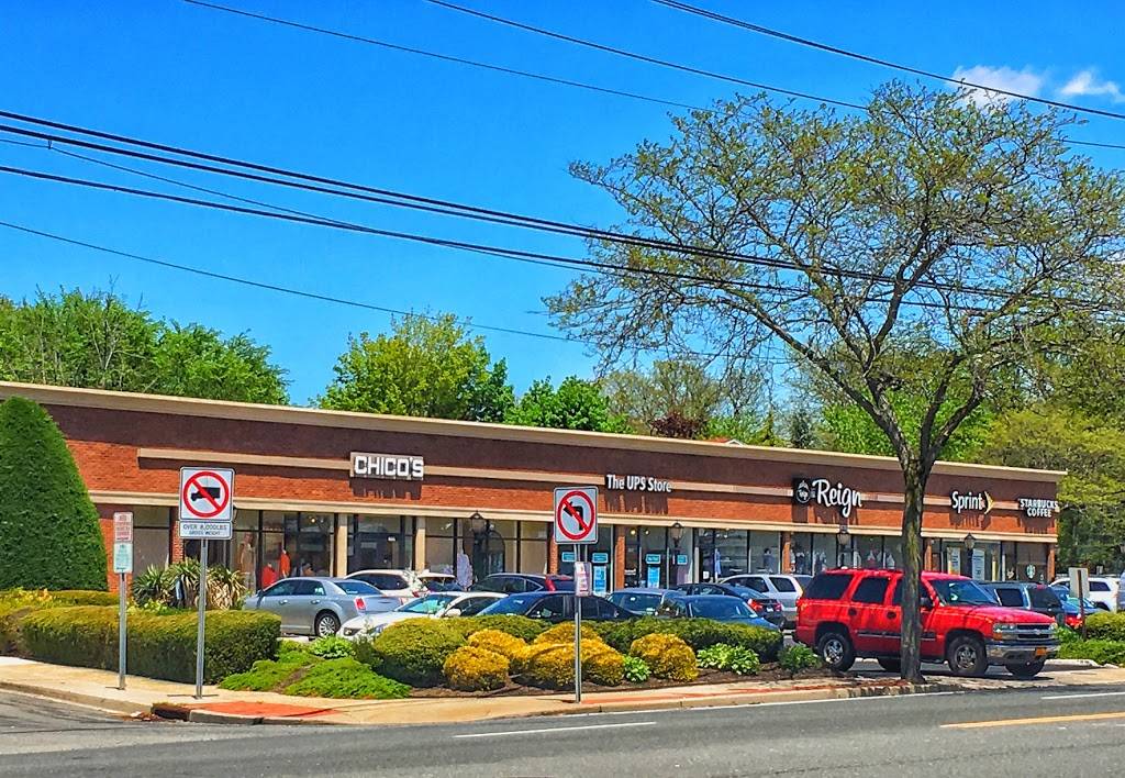 Starbucks | cafe | 2015 Merrick Rd, Merrick, NY 11566, USA | 5163797467 OR +1 516-379-7467