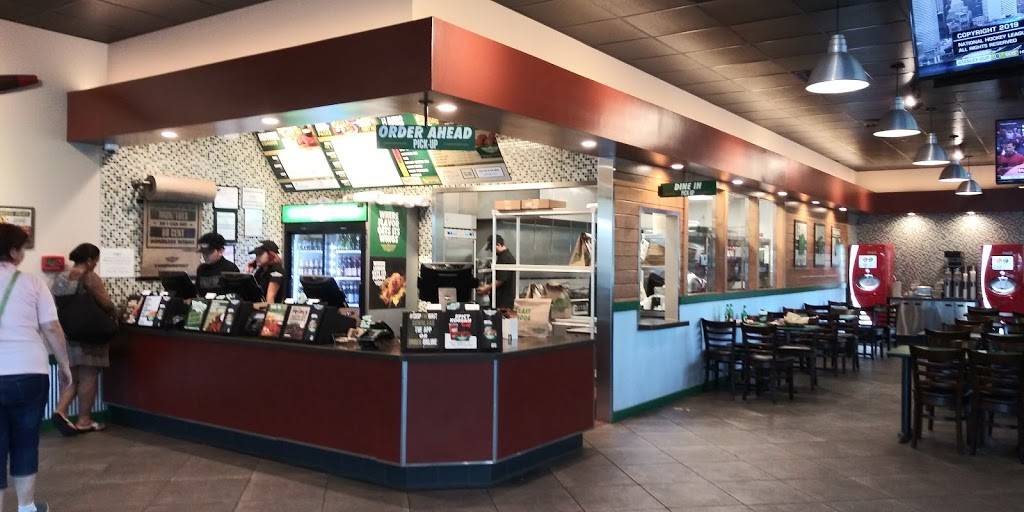 Wingstop | restaurant | 915 E Road to Six Flags St, Arlington, TX 76011, USA | 8174619464 OR +1 817-461-9464