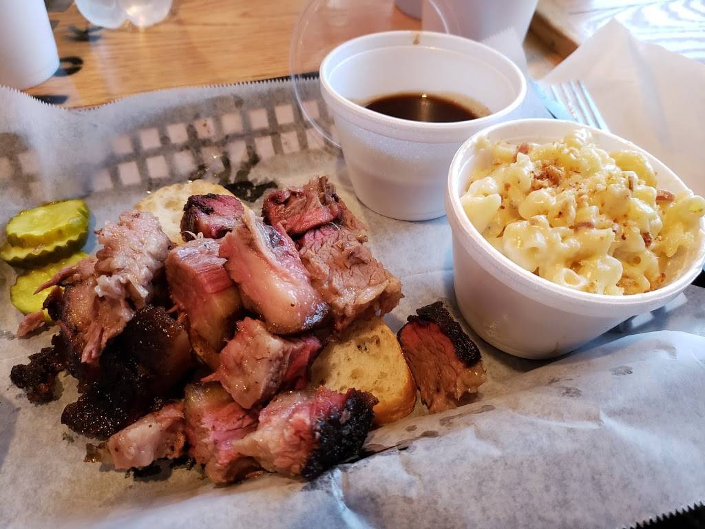 Blacks Smokehouse | restaurant | 1528 Blue Ridge Blvd, Seneca, SC 29672, USA | 8647844599 OR +1 864-784-4599