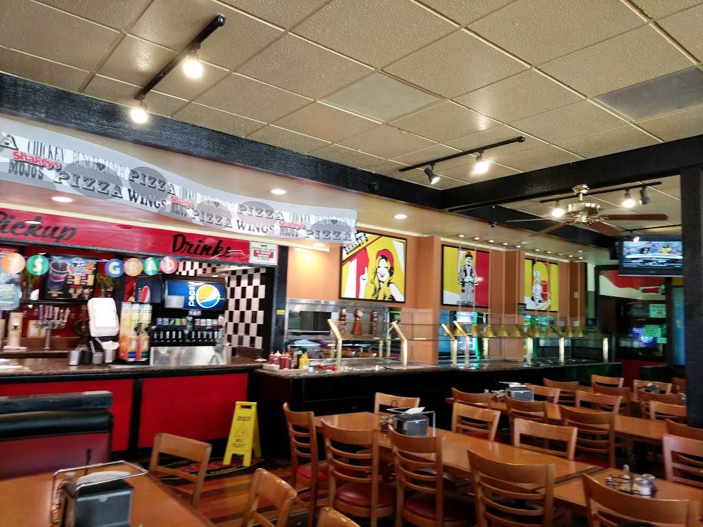 Shakeys Pizza Parlor | restaurant | 315 W Whittier Blvd, La Habra, CA 90631, USA | 5626942282 OR +1 562-694-2282