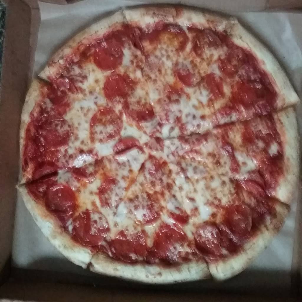 Speedy Café | restaurant | 7837 E Lincoln Hwy, Lima, OH 45801, USA | 4196434465 OR +1 419-643-4465