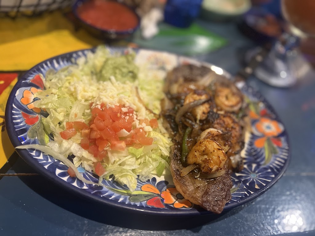 Hasienda azul II | restaurant | 17879 US-431, Headland, AL 36345, USA | 3347855468 OR +1 334-785-5468