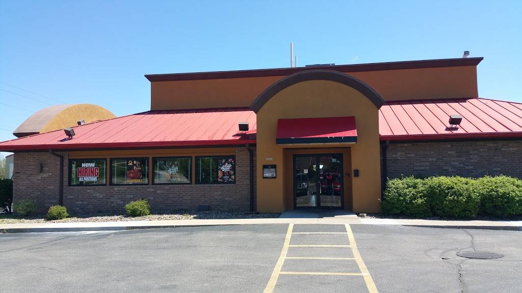 Pizza Hut | meal takeaway | 8134 Douglas Ave, Urbandale, IA 50322, USA | 5152768534 OR +1 515-276-8534