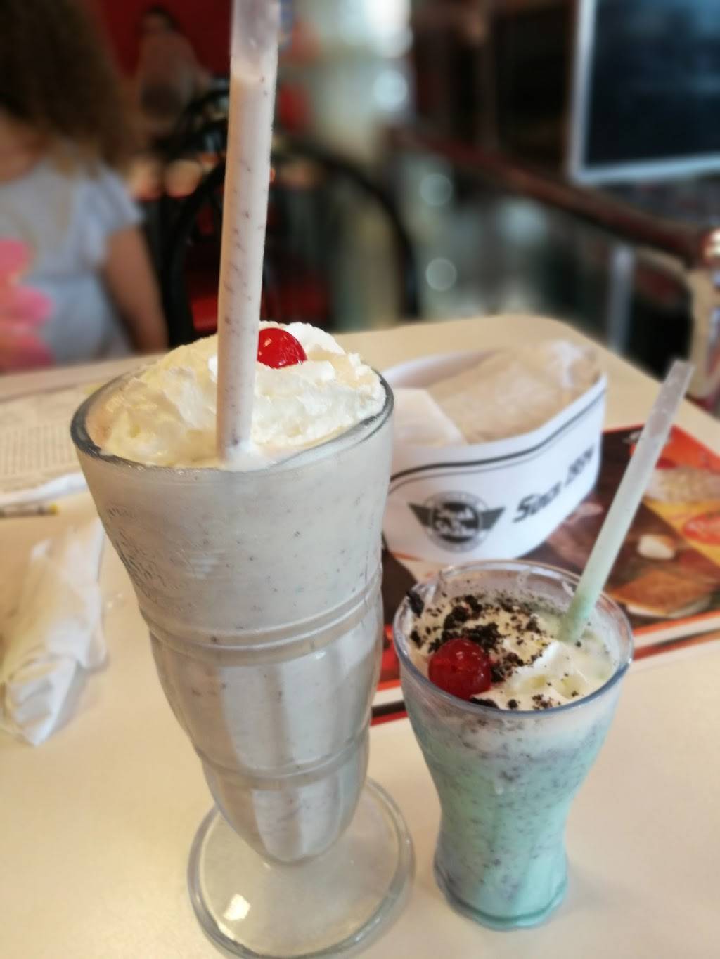 Steak n Shake | restaurant | 768 FL-44, Wildwood, FL 34785, USA | 3523302101 OR +1 352-330-2101