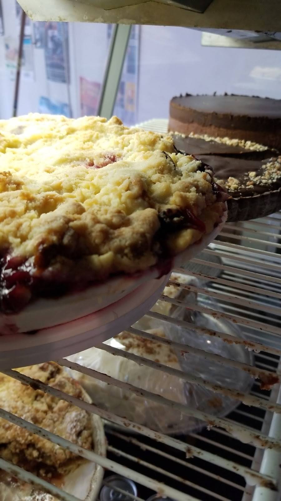 Boboli | cafe | 32 King St W, Brockville, ON K6V 3P6, Canada | 6134982957 OR +1 613-498-2957