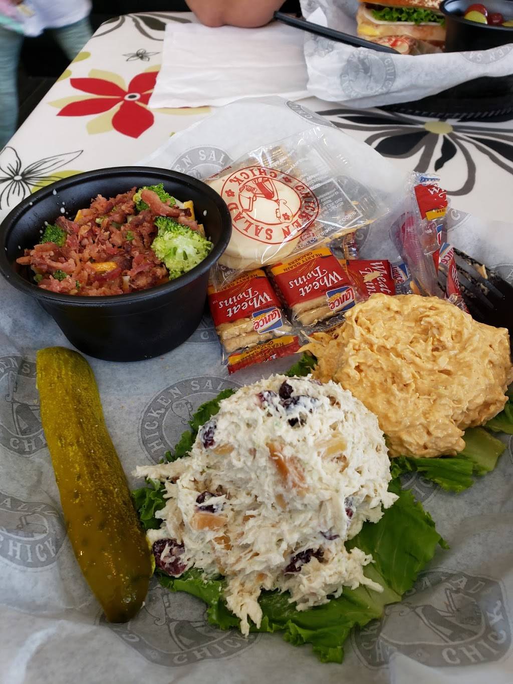 Chicken Salad Chick | restaurant | 21788 Katy Fwy Suite 900, Katy, TX 77449, USA | 8323073526 OR +1 832-307-3526