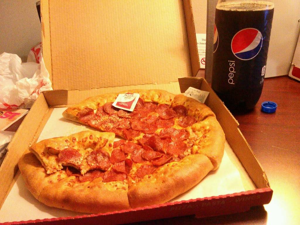 Pizza Hut | meal takeaway | 9753 Webb Chapel Rd #300, Dallas, TX 75220, USA | 2149569953 OR +1 214-956-9953