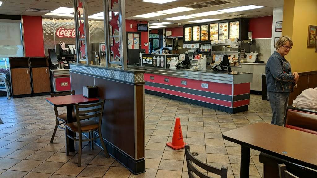 Hardees | restaurant | 813 W North Main St, LaFayette, GA 30728, USA | 7066384600 OR +1 706-638-4600