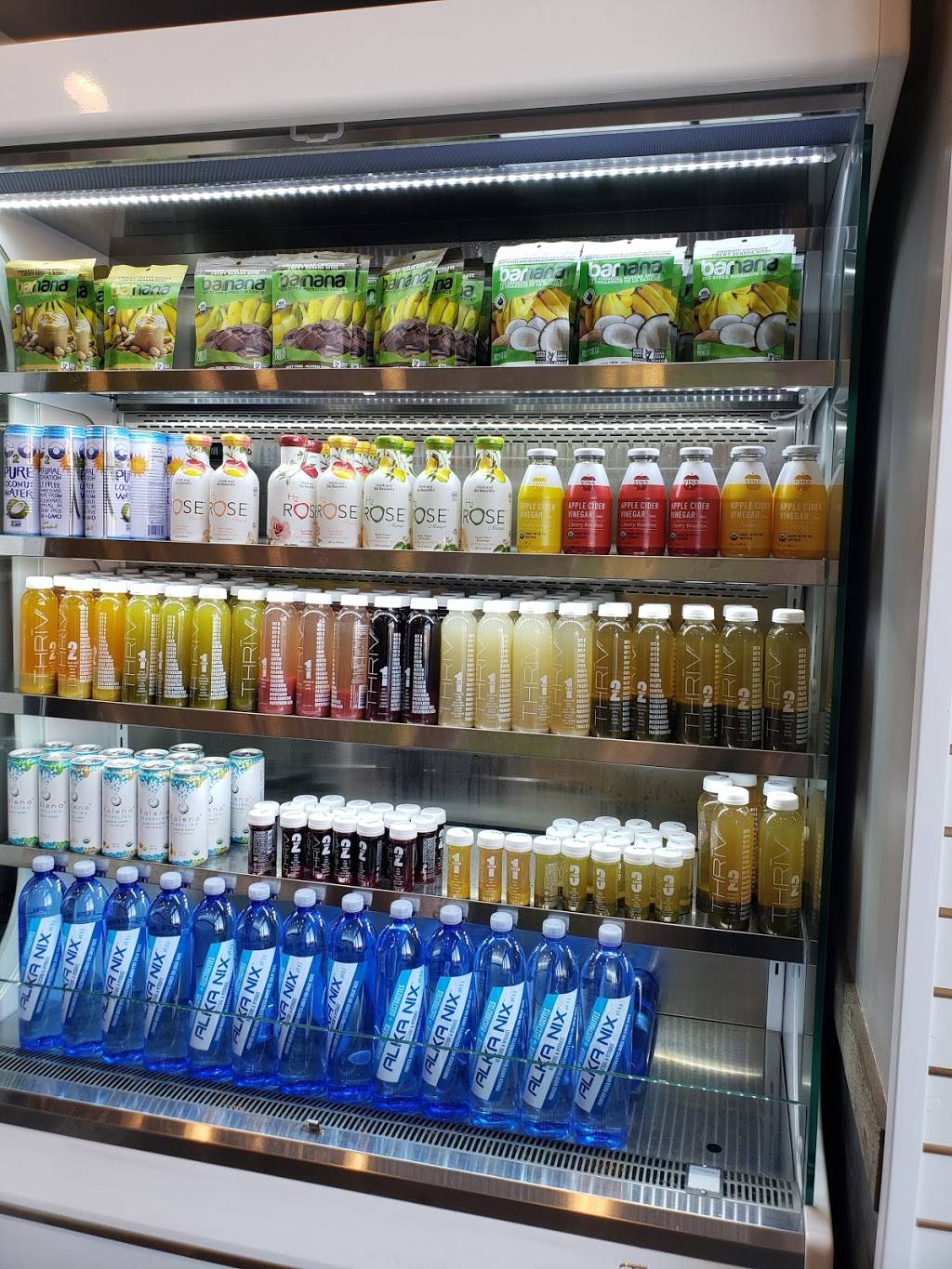 Bowlology | restaurant | 225 W Avenida Vista Hermosa, San Clemente, CA 92672, USA | 9495585170 OR +1 949-558-5170