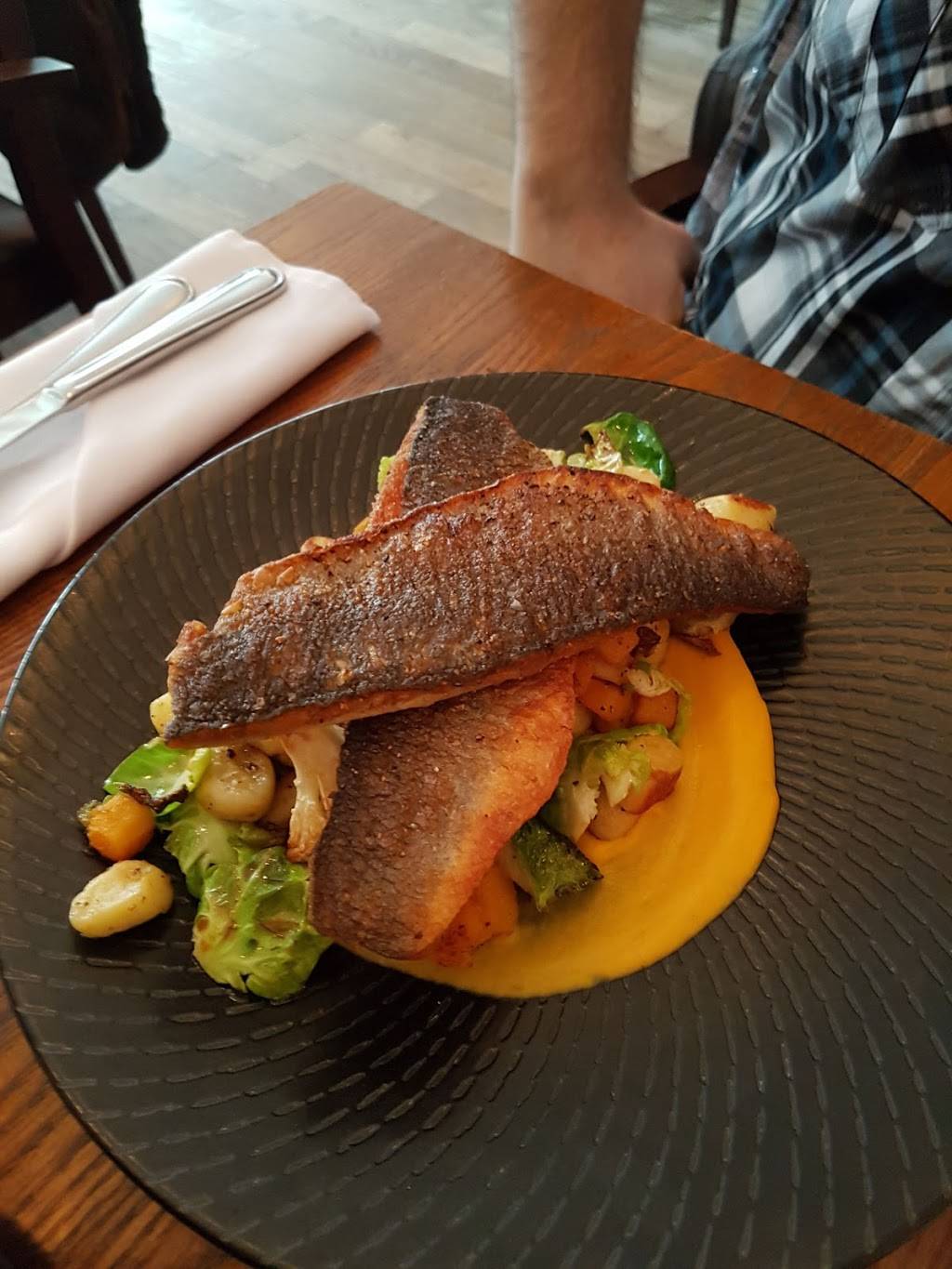 Abruzzi | restaurant | 119 King St, London, ON N6A 1C3, Canada | 5196759995 OR +1 519-675-9995