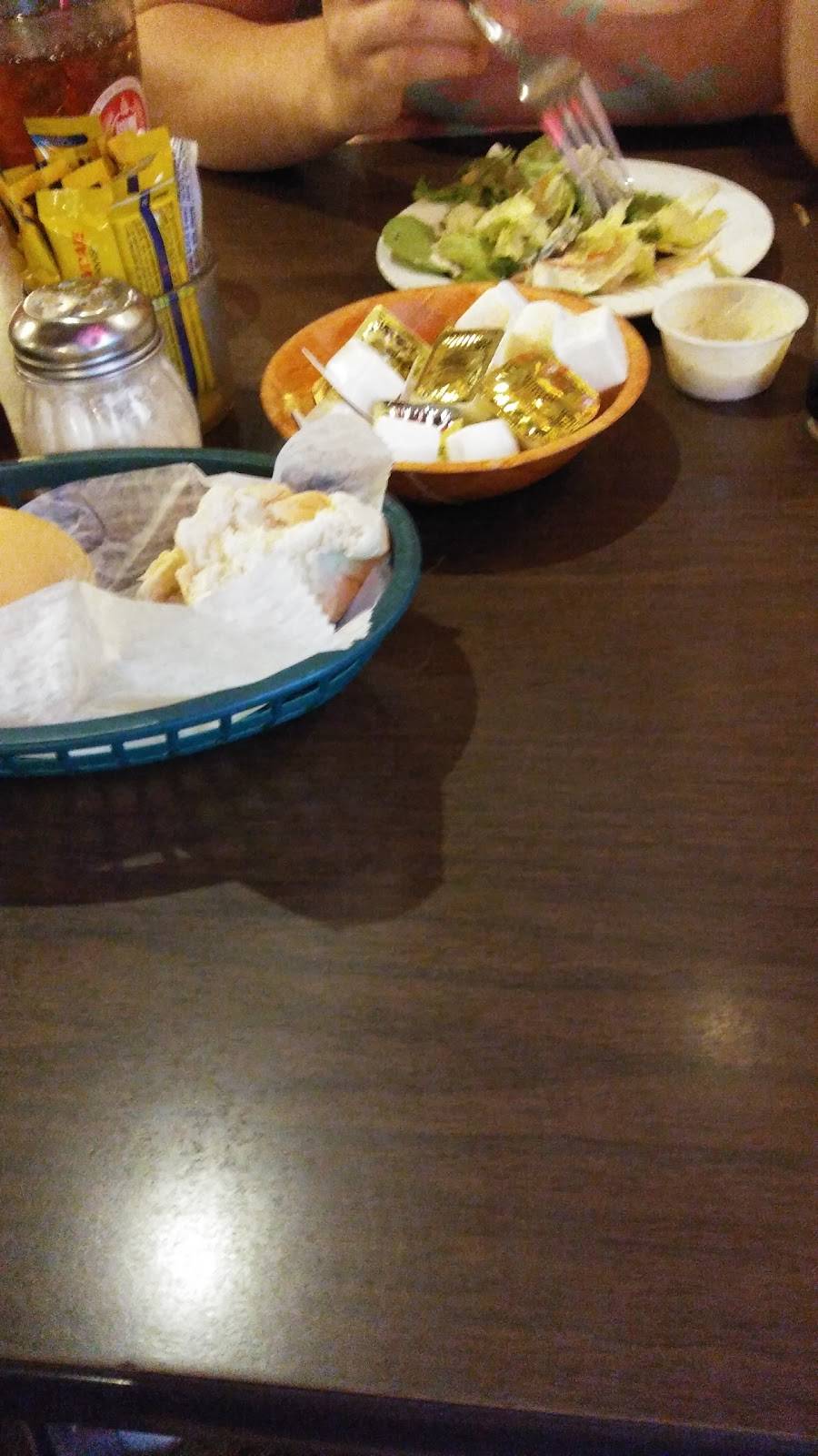 Horseshoe Inn | restaurant | 11055 W Perimeter Rd, Frewsburg, NY 14738, USA | 7163545401 OR +1 716-354-5401