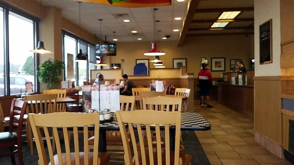 Pizza Hut | meal takeaway | 13414 Meridian E, Puyallup, WA 98373, USA | 2538486700 OR +1 253-848-6700