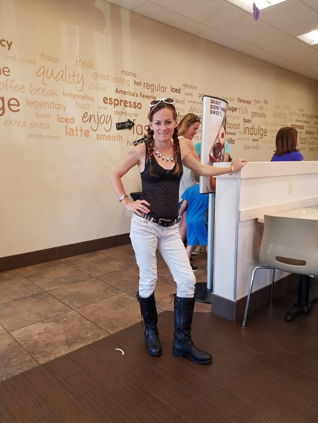 Dunkin | bakery | 1715 Cape Coral Pkwy W, Cape Coral, FL 33914, USA | 2394714866 OR +1 239-471-4866