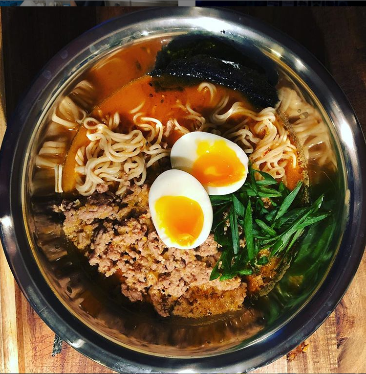 The Scale | restaurant | 137 Pearl St Suite 3, Essex Junction, VT 05452, USA | 8026624372 OR +1 802-662-4372