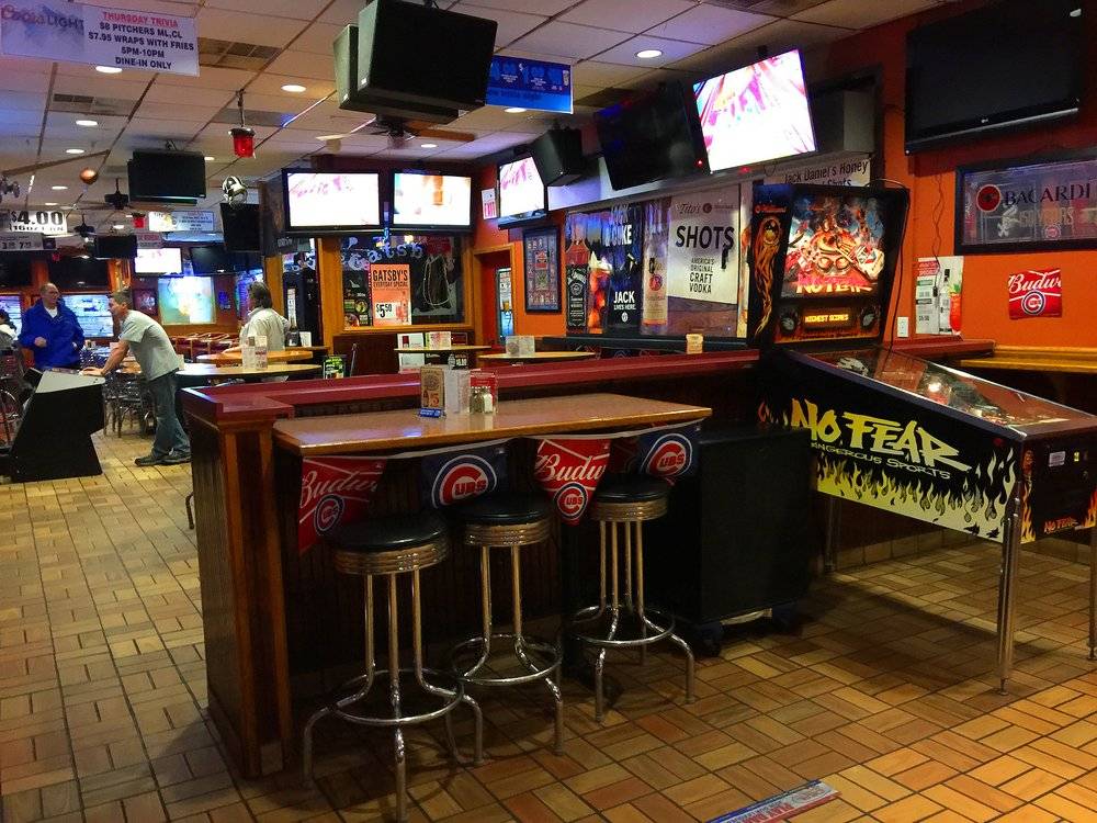 Gatsby’s Pizza and Pub | restaurant | 427 E Rand Rd, Arlington Heights, IL 60004, USA | 8472537200 OR +1 847-253-7200