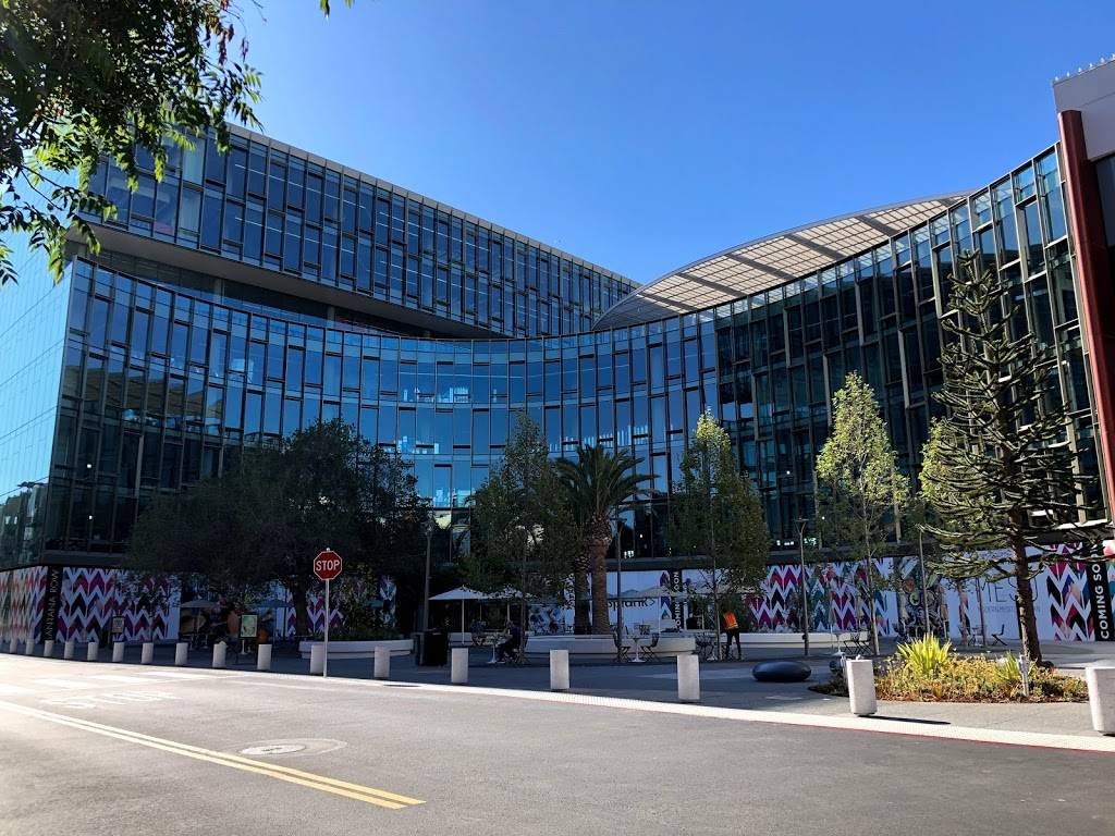 CinéArts Santana Row | meal takeaway | Santana Row, 3088 Olsen Dr, San Jose, CA 95128, USA | 4085547010 OR +1 408-554-7010